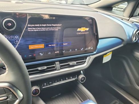 New 2026 Chevrolet Equinox EV LT image 14