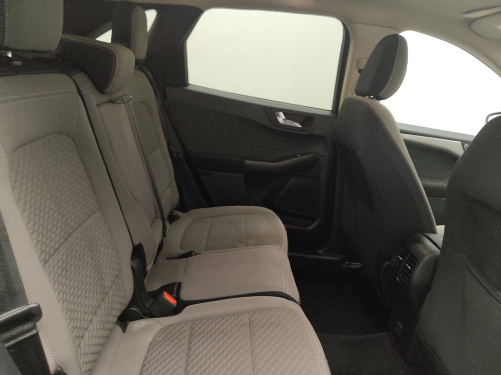 Used 2020 Ford Escape SE FWD image 19