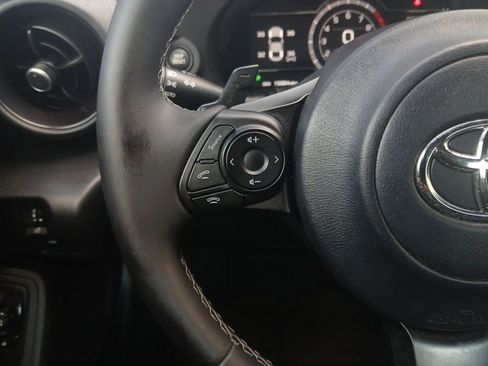 Used 2023 Toyota GR86 RWD image 11
