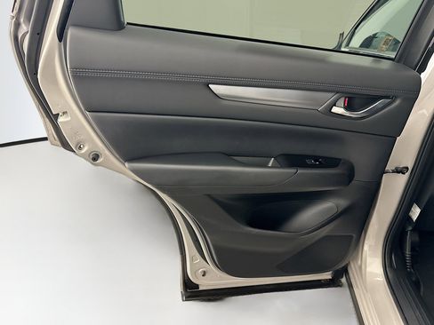 Used 2025 MAZDA CX-5 AWD 2.5 S w/ Select Package image 27