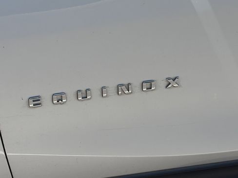 Used 2021 Chevrolet Equinox LS w/ LS Convenience Package FWD image 8