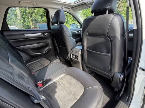 Used 2018 MAZDA CX-5 Touring w/ Preferred Equipment Package AWD/4WD image 28
