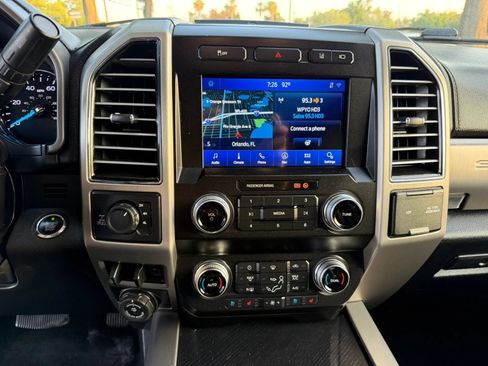 Used 2020 Ford F350 Platinum w/ Snow Plow Prep Package AWD/4WD image 58