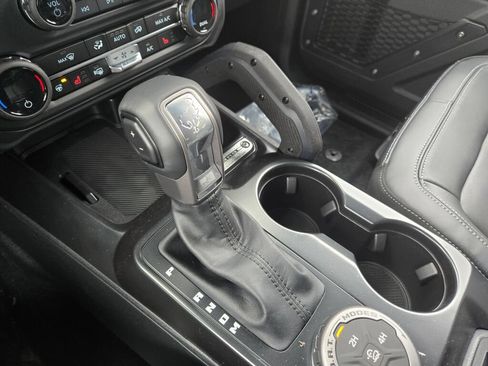 New 2026 Ford Bronco Outer Banks w/ Sasquatch Package AWD/4WD image 20