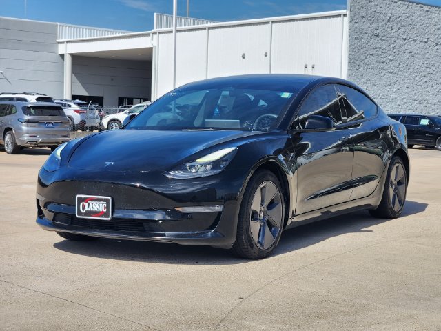 Used 2022 Tesla Model 3 Long Range AWD/4WD image 3
