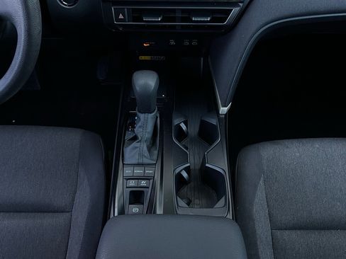 Used 2025 Toyota Camry LE image 14