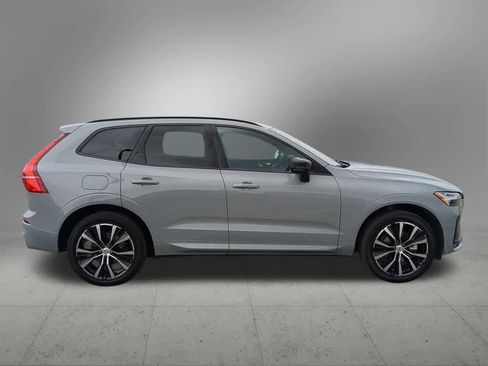 Certified 2025 Volvo XC60 B5 Ultra AWD/4WD image 7