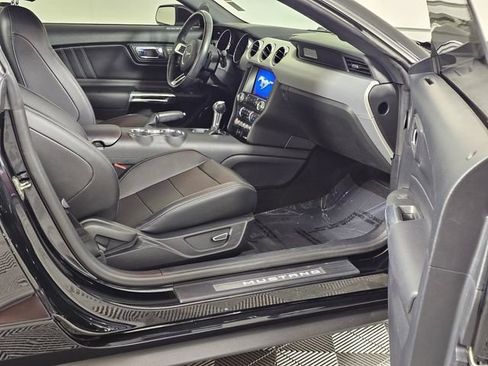 Used 2016 Ford Mustang Premium w/ Equipment Group 201A RWD image 10