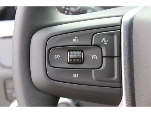 New 2025 GMC Sierra 2500 SLE image 16