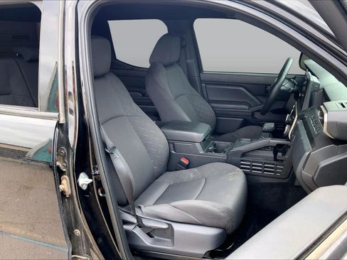 Used 2025 Toyota Tacoma SR RWD image 9