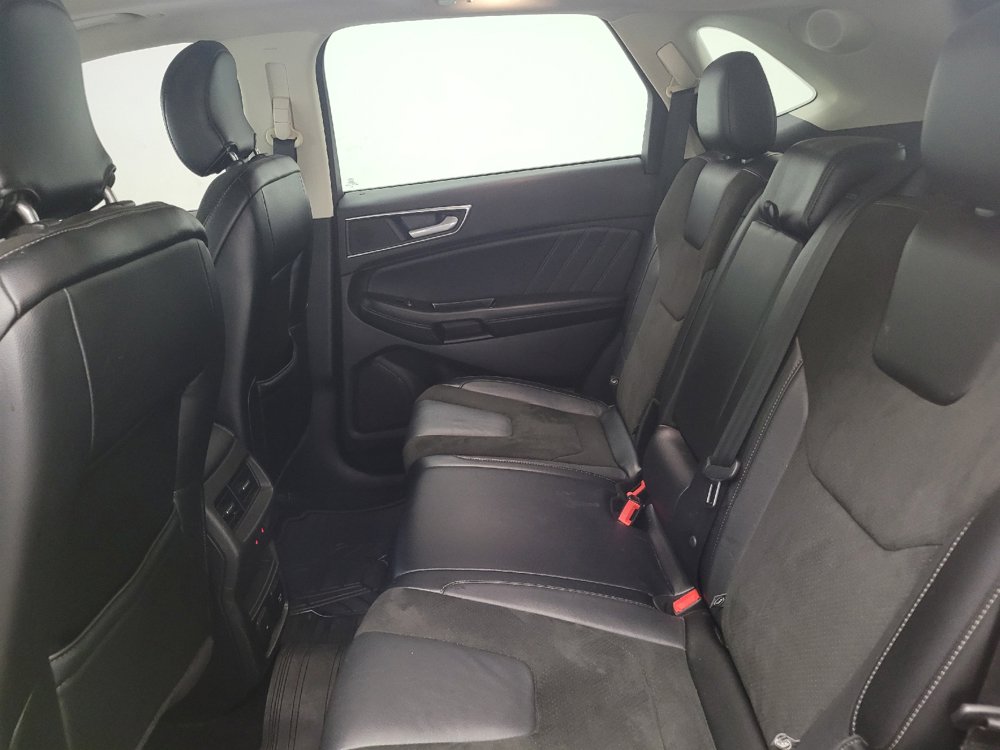 Used 2015 Ford Edge Sport w/ Equipment Group 401A FWD image 18