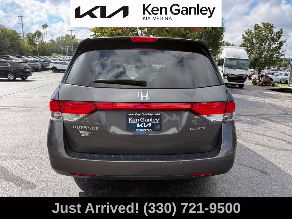 Used 2016 Honda Odyssey Touring image 4