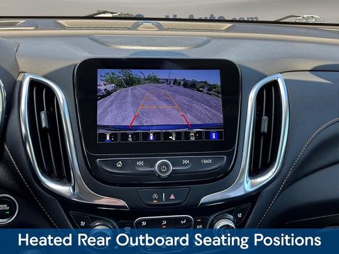 Used 2022 Chevrolet Equinox Premier AWD/4WD image 18