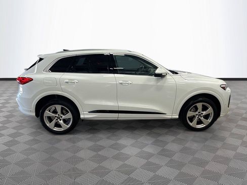 Certified 2025 Audi Q5 Premium AWD/4WD image 8