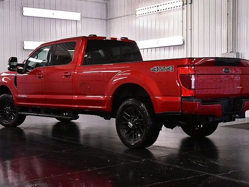 Used 2022 Ford F250 Lariat w/ Black Appearance Package AWD/4WD image 5