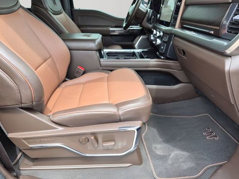 Used 2023 Ford F350 King Ranch w/ Chrome Package image 16