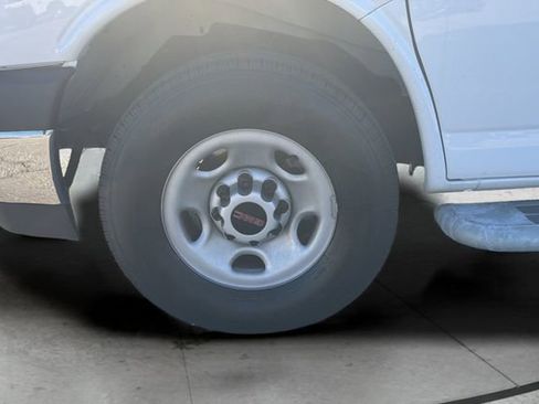 Certified 2024 GMC Savana 2500 w/ Driver Convenience Package image 23