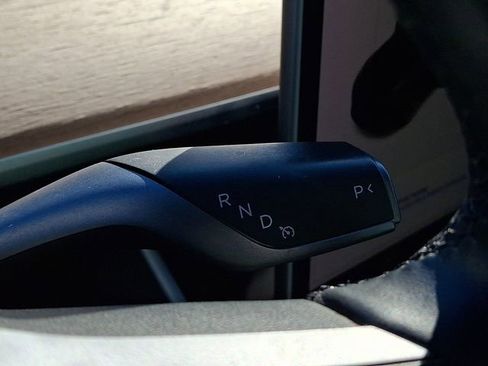 Used 2019 Tesla Model 3 Long Range image 18