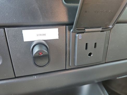 New 2025 Chevrolet Express 3500 Work Van w/ Power Convenience Package image 27