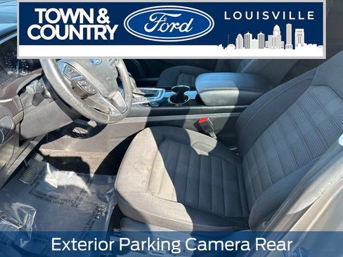 Used 2018 Ford Edge SEL FWD image 8