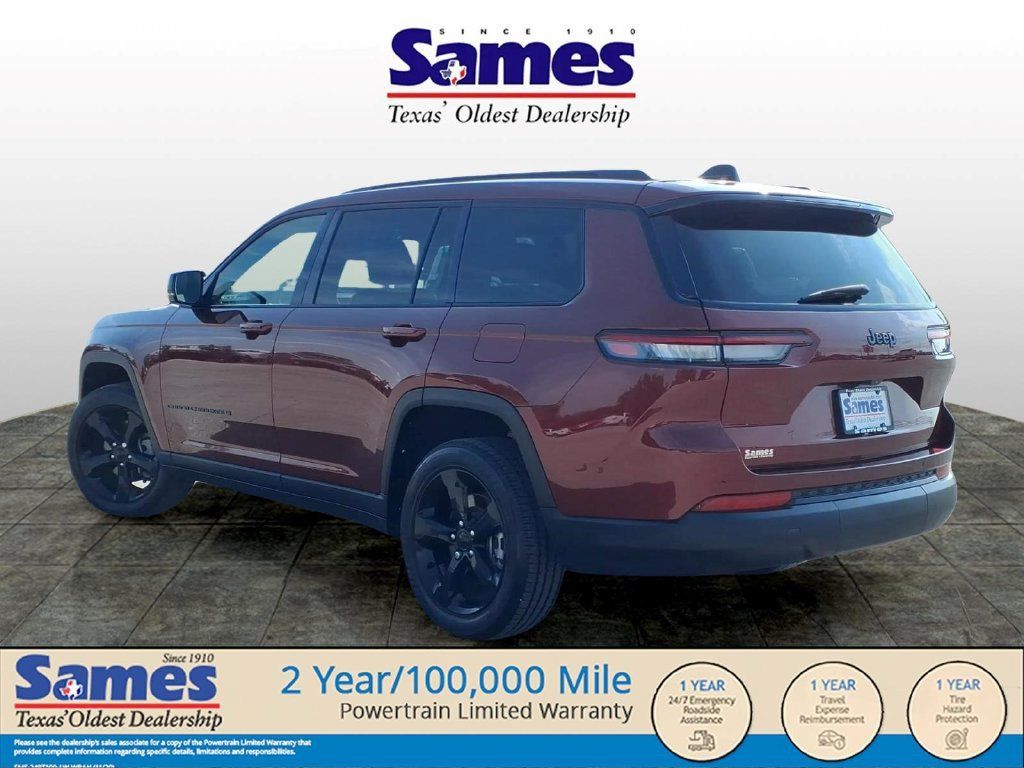 Used 2025 Jeep Grand Cherokee L Altitude RWD image 5