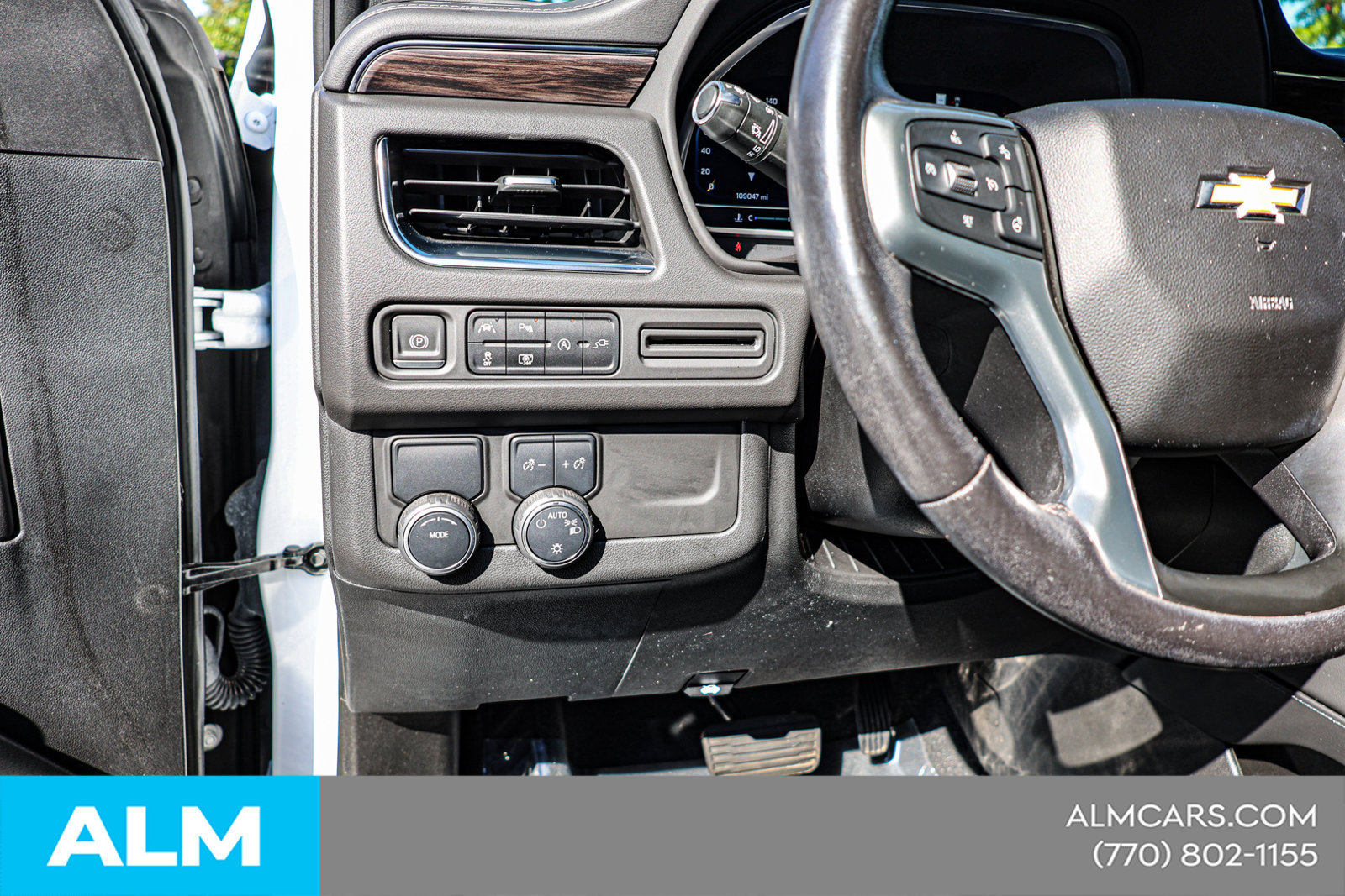 Used 2022 Chevrolet Tahoe LT w/ Luxury Package RWD image 20