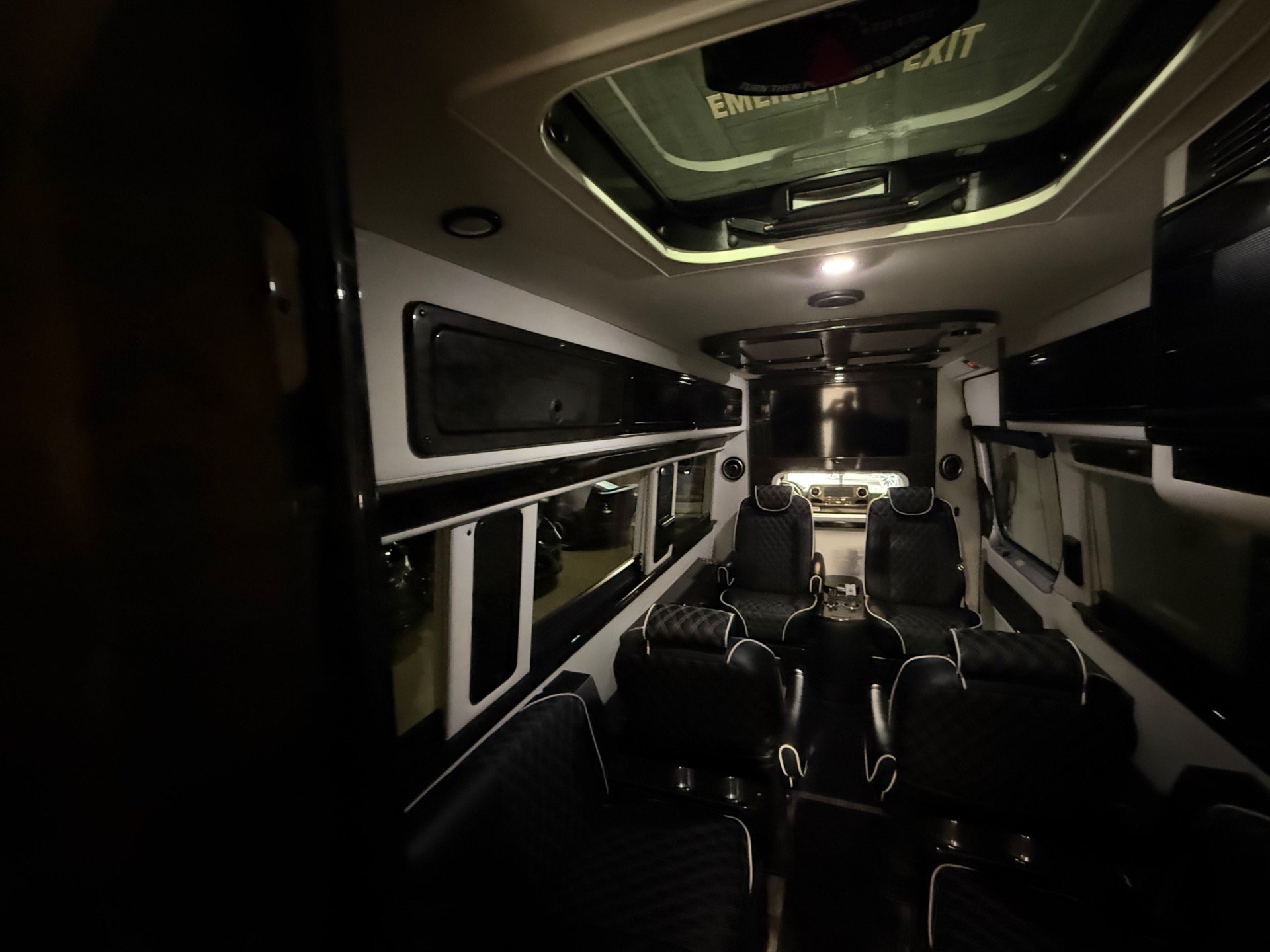 Used 2019 Mercedes-Benz Sprinter 4x4 170 image 20