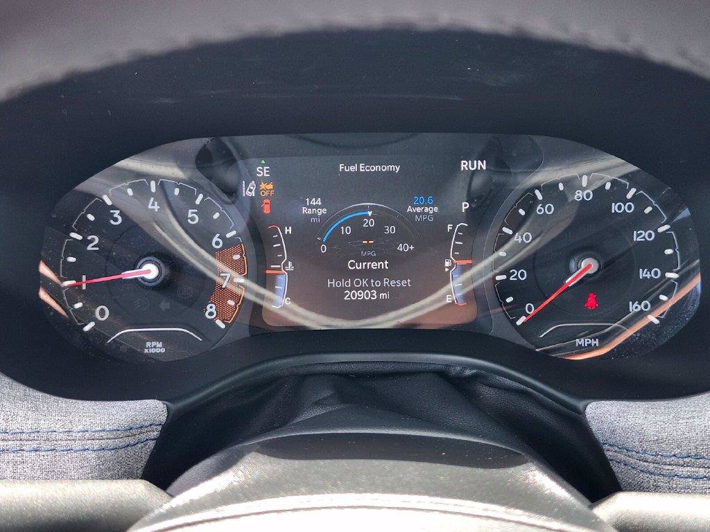 Used 2023 Jeep Compass Latitude AWD/4WD image 29