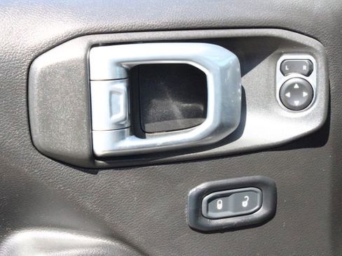 Used 2023 Jeep Wrangler Sport S image 11