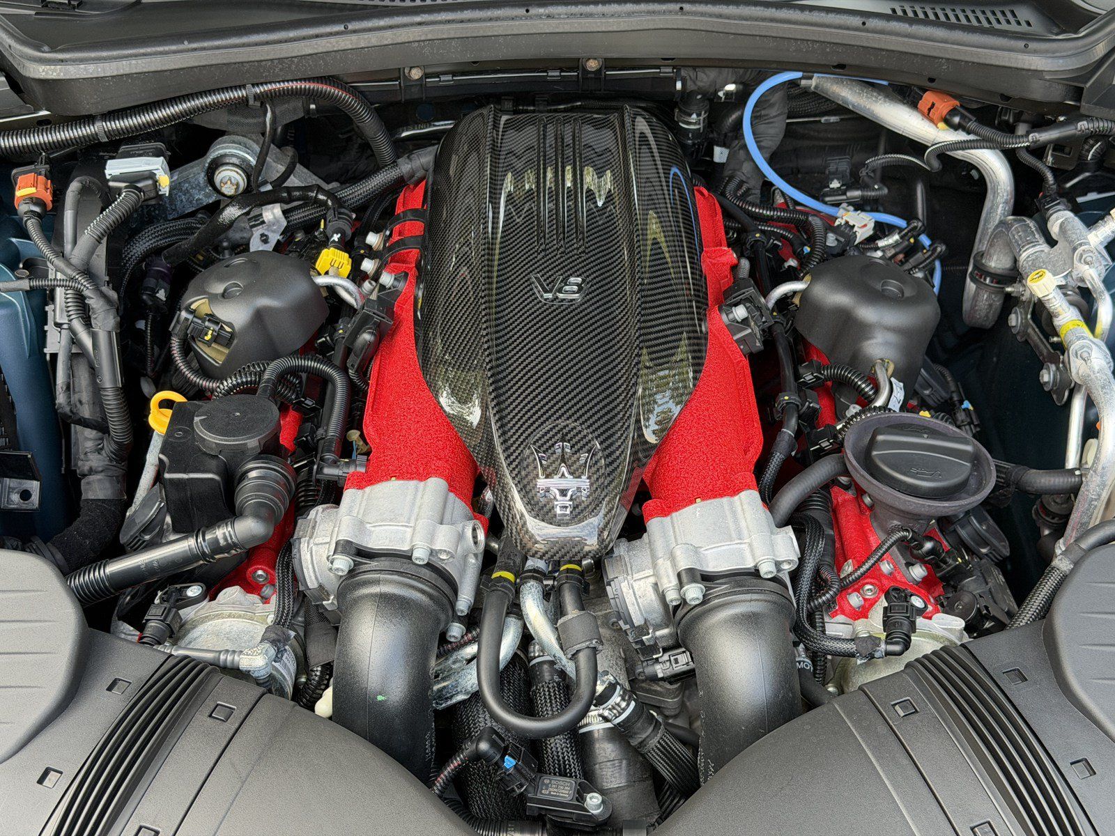 Used 2024 Maserati Ghibli Trofeo RWD image 10