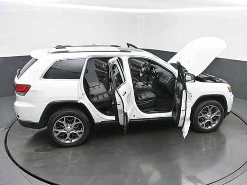 Used 2021 Jeep Grand Cherokee Limited image 63
