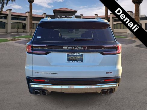 Used 2024 GMC Acadia Denali image 7