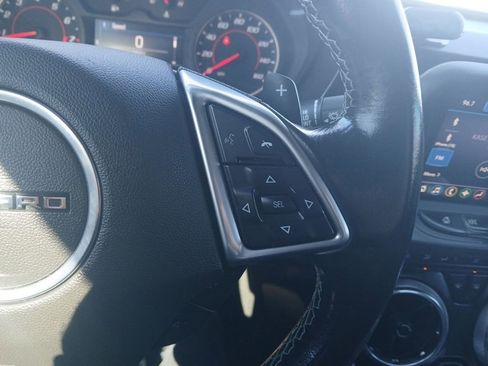 Used 2020 Chevrolet Camaro LT w/ RS Package image 23