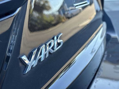 Used 2019 Toyota Yaris LE image 12