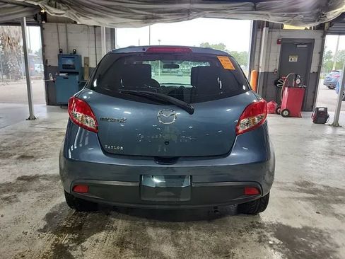 Used 2014 MAZDA MAZDA2 Sport FWD image 4