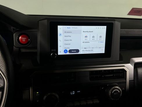 Used 2025 Toyota 4Runner TRD Off-Road image 16