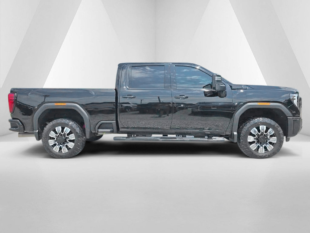 Used 2024 GMC Sierra 3500 Denali w/ Denali Reserve Package AWD/4WD image 5