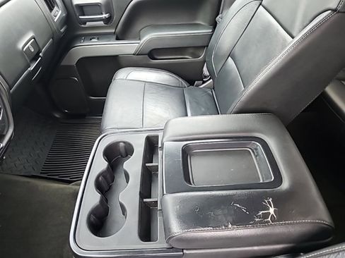 Used 2016 Chevrolet Silverado 1500 LTZ Z71 image 34