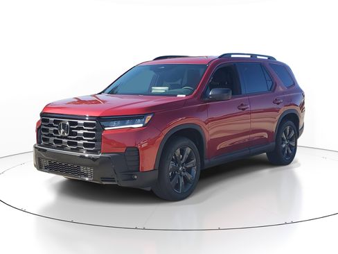 New 2026 Honda Pilot Sport image 3