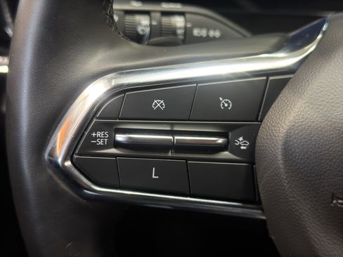 Used 2025 Chevrolet Equinox LT w/ Convenience Package II image 24