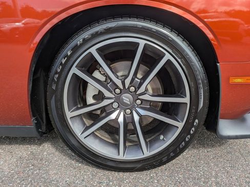 Used 2023 Dodge Challenger GT w/ Plus Package image 10