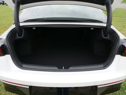 New 2025 Kia K5 LXS image 12