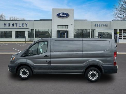 Used 2022 Ford Transit 150 Low Roof RWD image 7