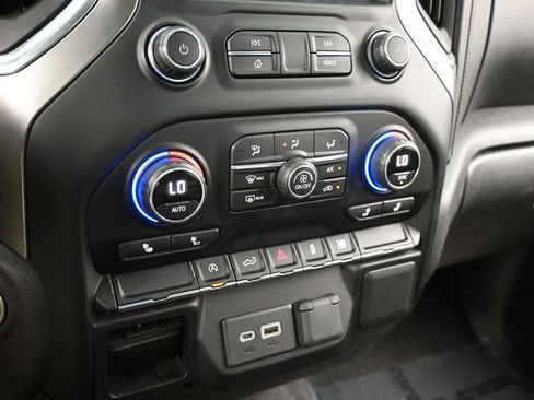 Used 2020 Chevrolet Silverado 1500 LT w/ All-Star Edition image 20