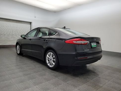 Used 2020 Ford Fusion SE image 5