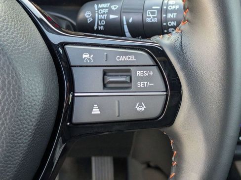 Certified 2026 Honda HR-V Sport image 9