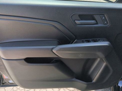 Used 2025 Chevrolet Colorado Trail Boss AWD/4WD image 24