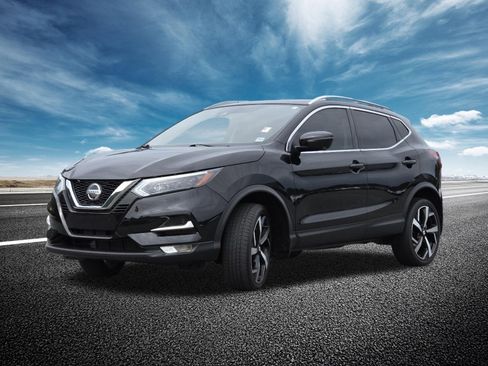 Used 2022 Nissan Rogue Sport SL w/ Premium Package FWD image 14