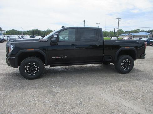 New 2026 GMC Sierra 2500 AT4X AWD/4WD image 10