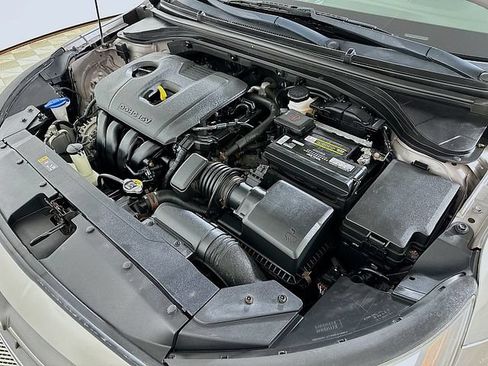 Used 2020 Hyundai Elantra Value Edition w/ Cargo Package (C1) FWD image 31